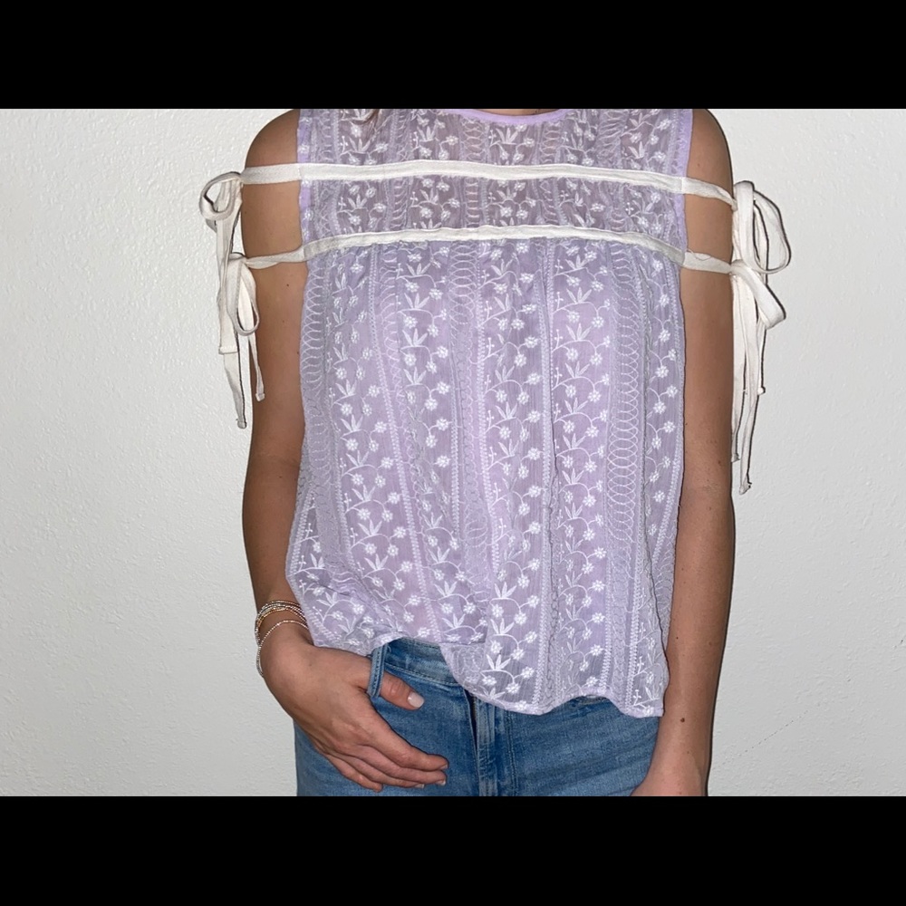 lavender endless rose top